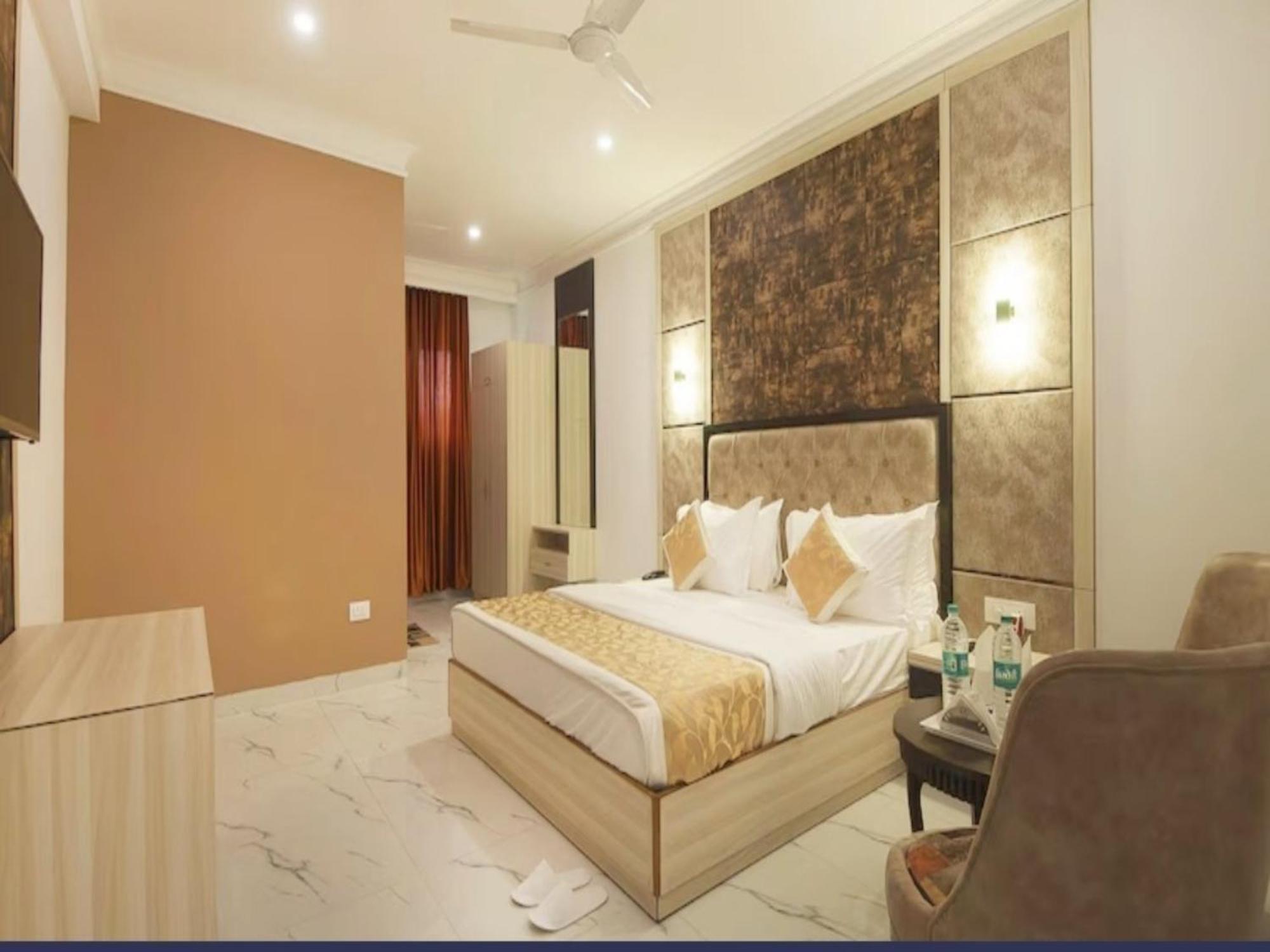 The Almora Residency - Complimentary Airport Trasnfer Ξενοδοχείο Νέο Δελχί Εξωτερικό φωτογραφία