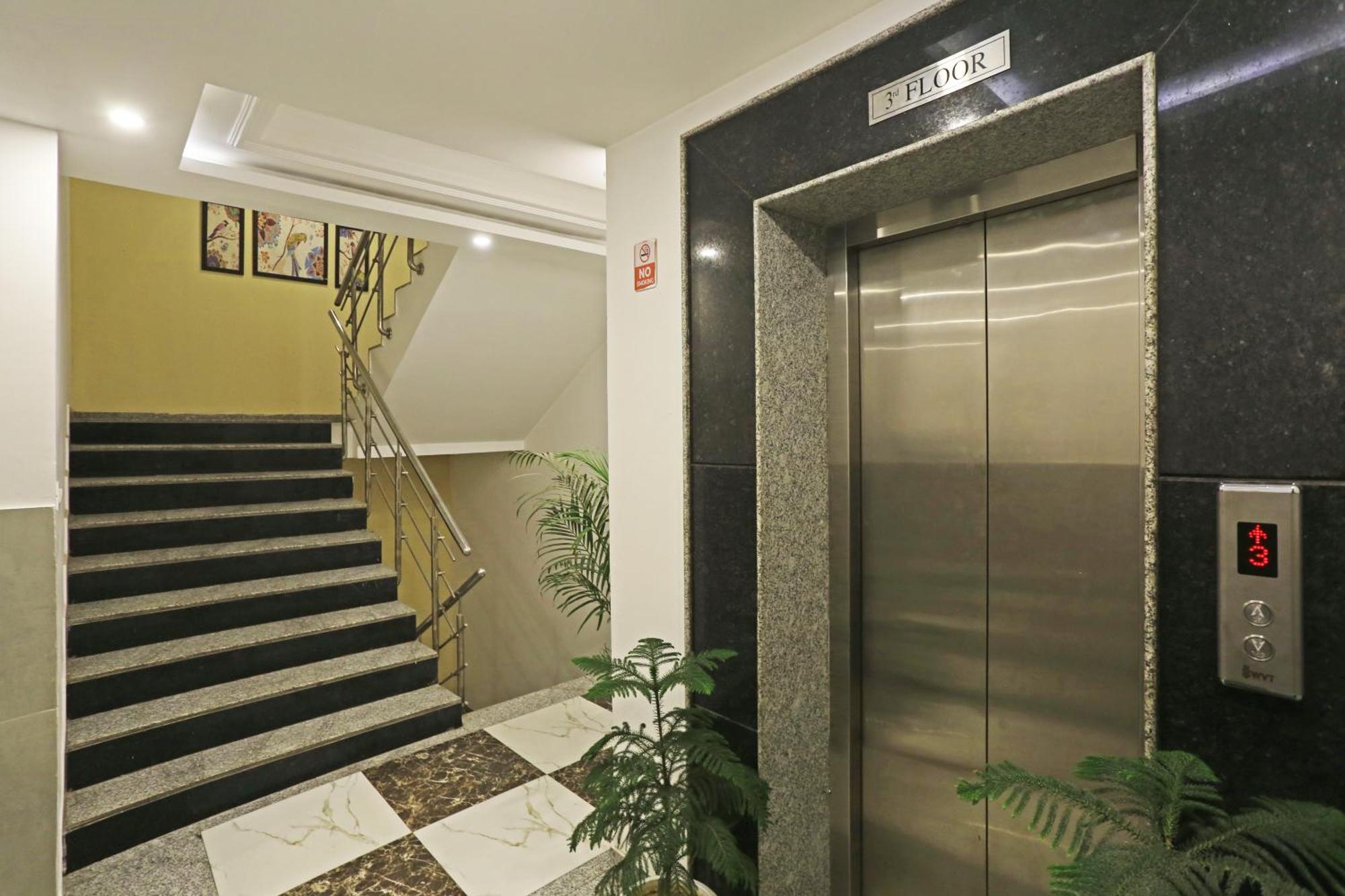 The Almora Residency - Complimentary Airport Trasnfer Ξενοδοχείο Νέο Δελχί Εξωτερικό φωτογραφία