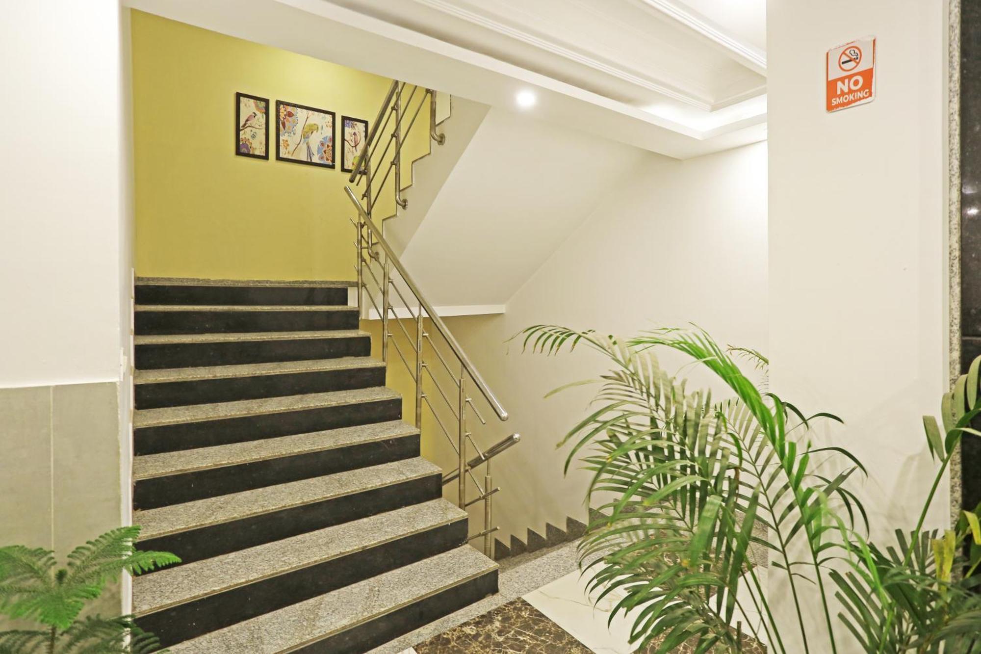 The Almora Residency - Complimentary Airport Trasnfer Ξενοδοχείο Νέο Δελχί Εξωτερικό φωτογραφία
