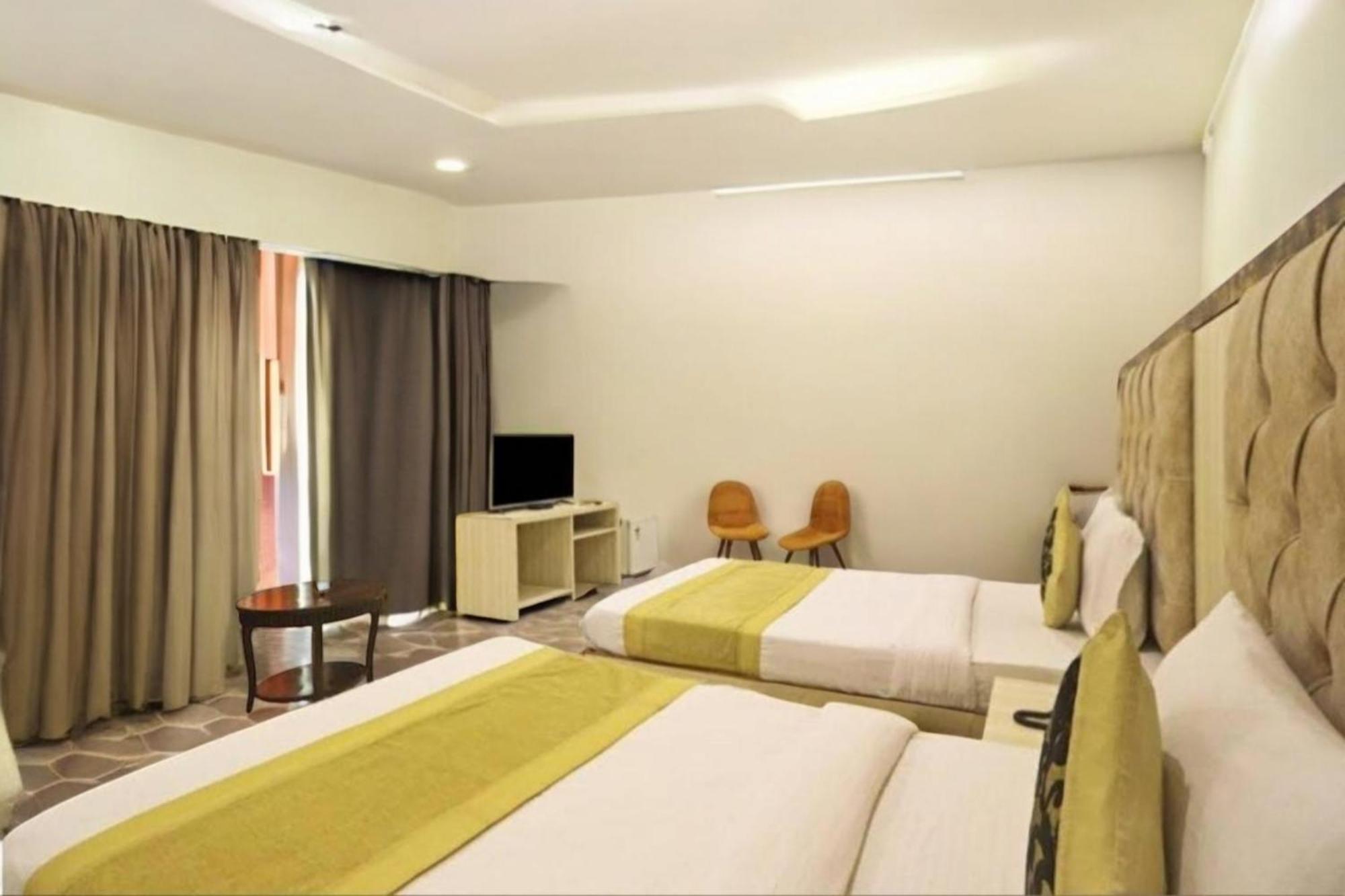 The Almora Residency - Complimentary Airport Trasnfer Ξενοδοχείο Νέο Δελχί Εξωτερικό φωτογραφία
